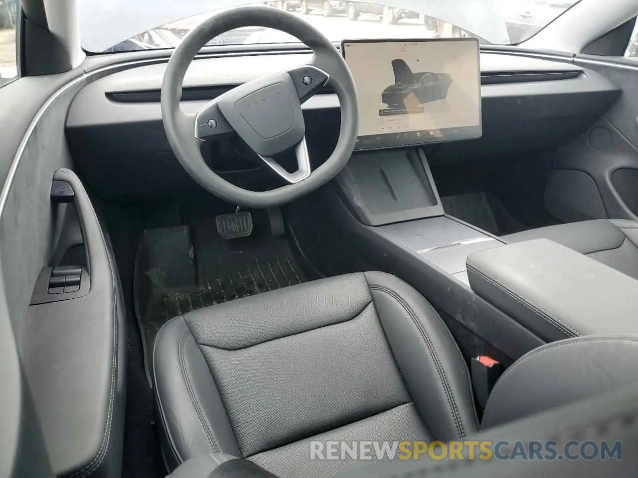 8 Photograph of a damaged car 5YJ3E1EB2RF825213 TESLA MODEL 3 2024