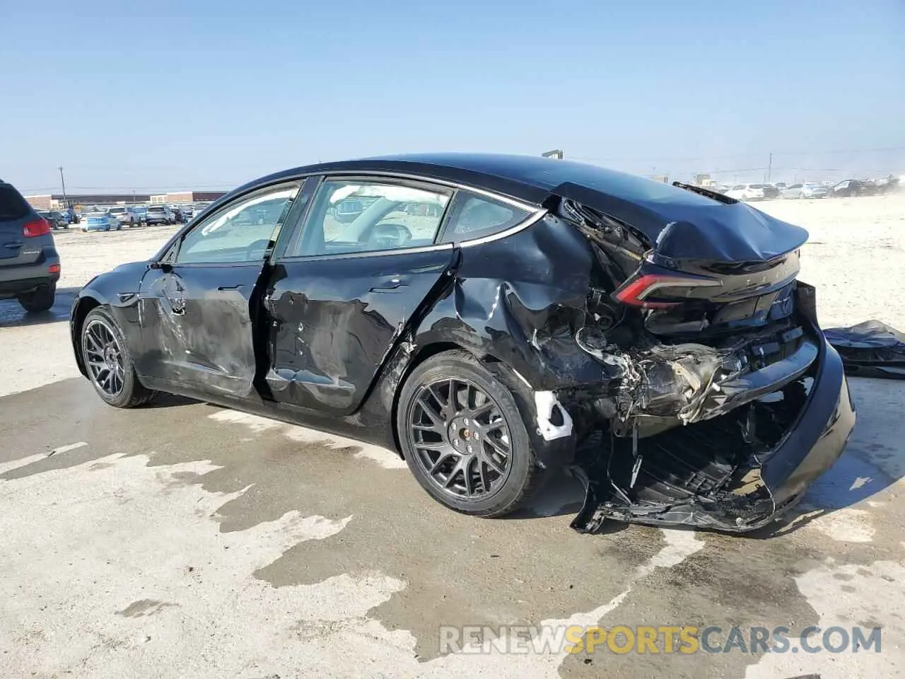 2 Photograph of a damaged car 5YJ3E1EB3RF766303 TESLA MODEL 3 2024