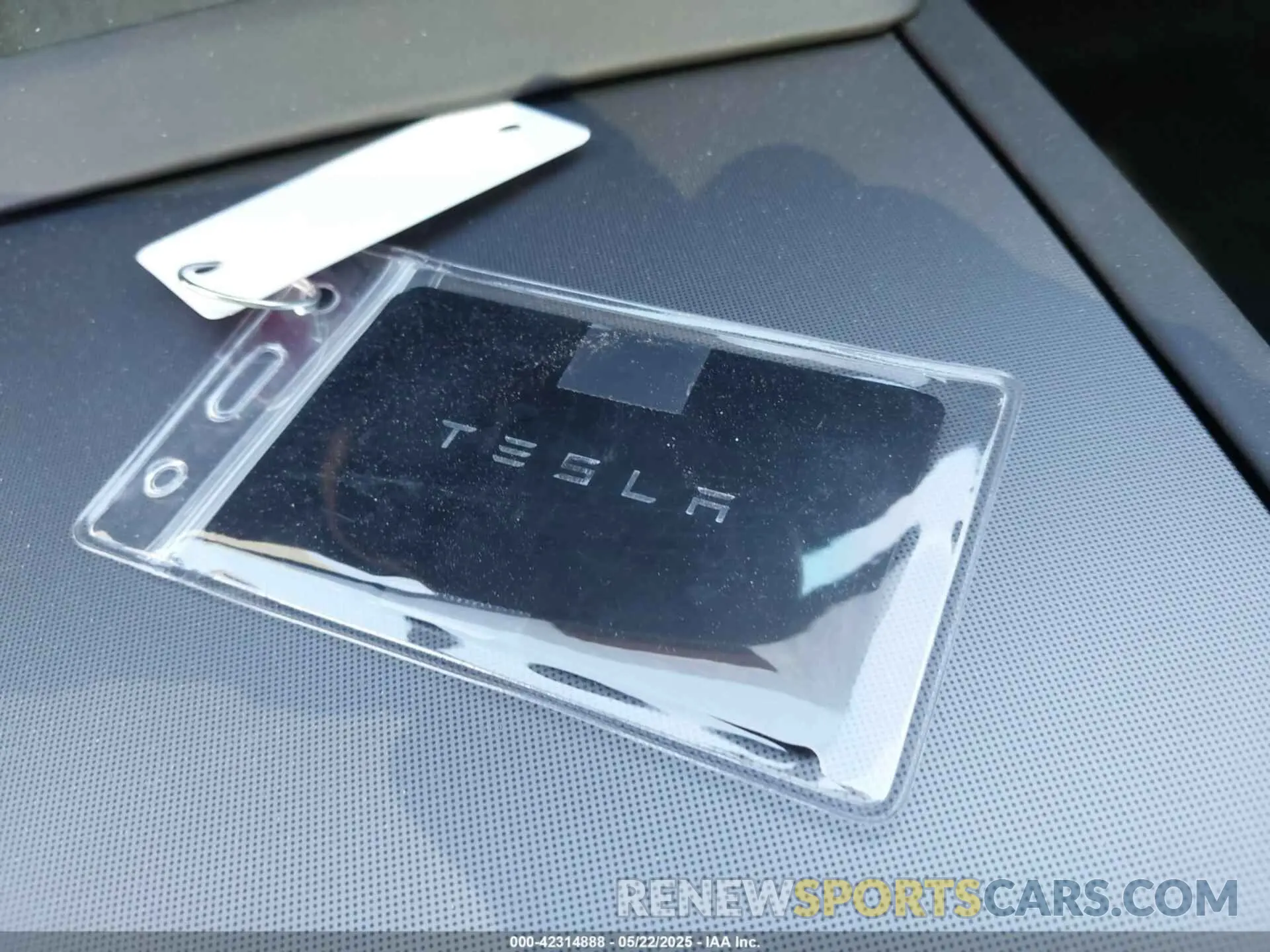 11 Фотография поврежденного автомобиля 5YJ3E1EB3RF807254 TESLA MODEL 3 2024