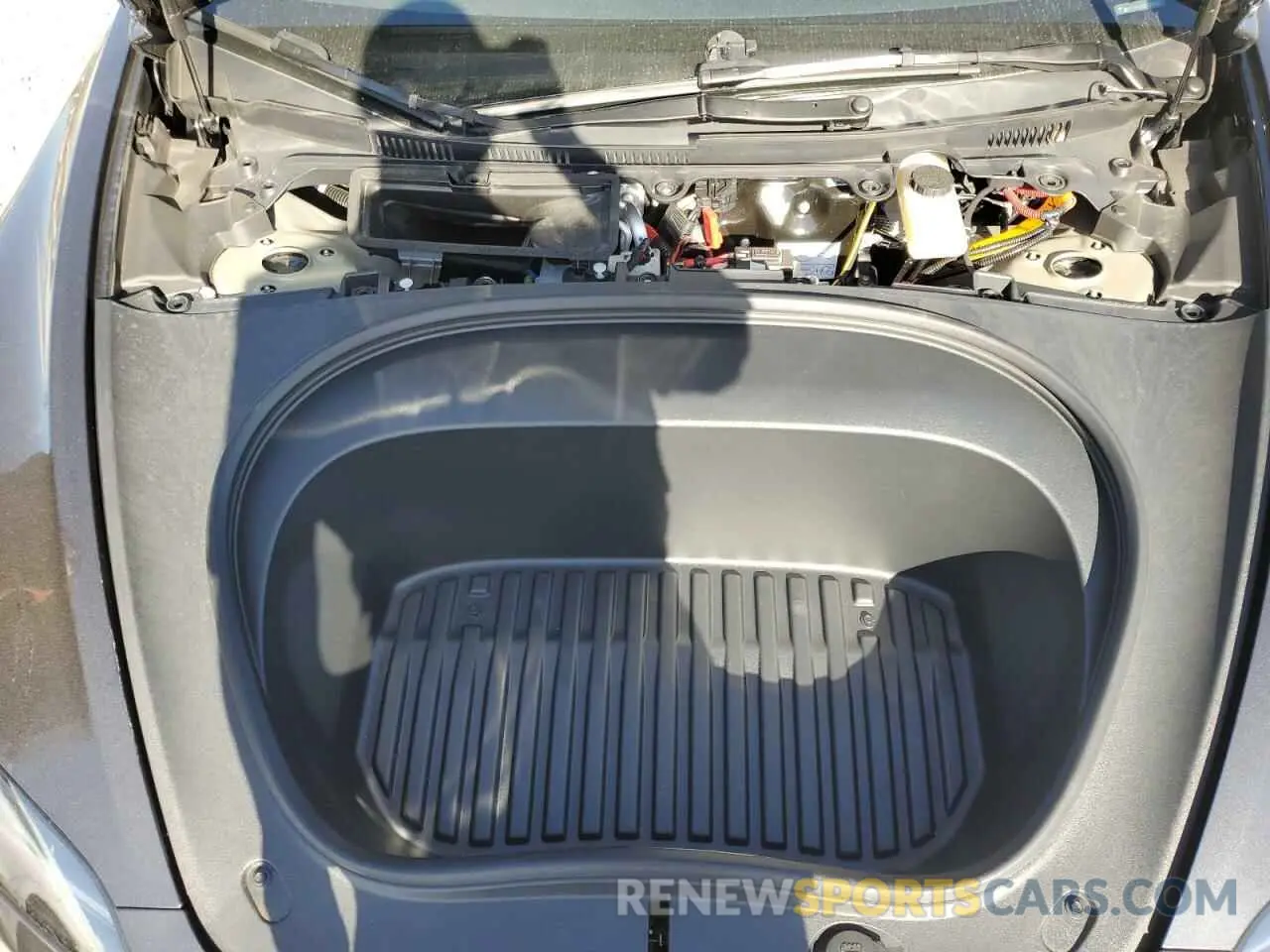 12 Фотография поврежденного автомобиля 5YJ3E1EB3RF834793 TESLA MODEL 3 2024