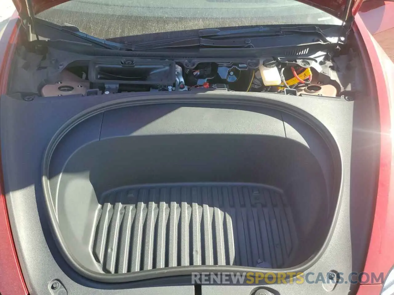 11 Photograph of a damaged car 5YJ3E1EB4RF737795 TESLA MODEL 3 2024