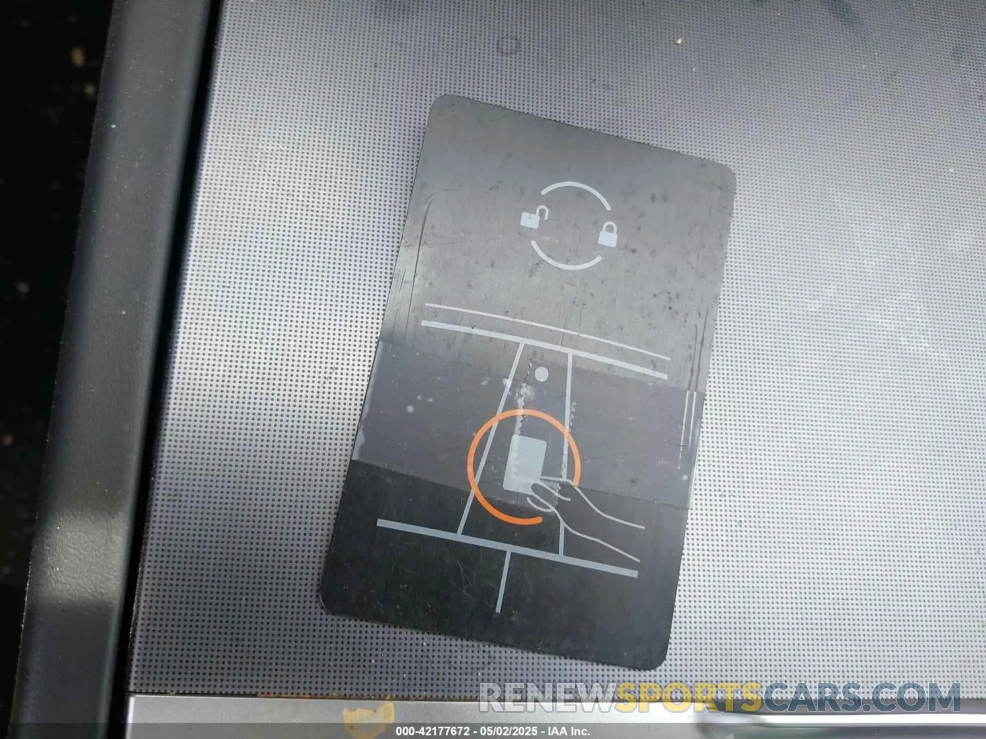 11 Photograph of a damaged car 5YJ3E1EB4RF796636 TESLA MODEL 3 2024
