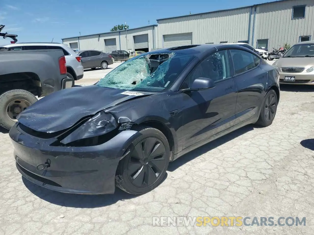 1 Фотография поврежденного автомобиля 5YJ3E1EB5RF735795 TESLA MODEL 3 2024