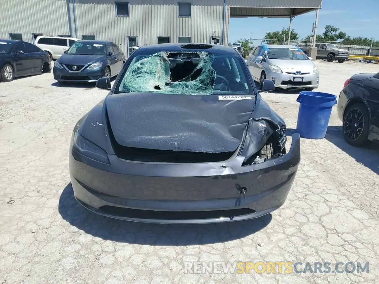 5 Фотография поврежденного автомобиля 5YJ3E1EB5RF735795 TESLA MODEL 3 2024