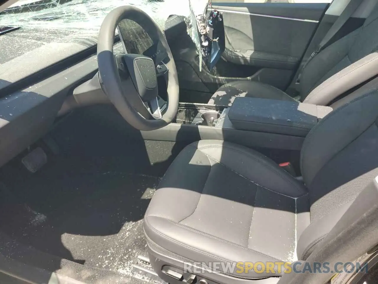 7 Фотография поврежденного автомобиля 5YJ3E1EB5RF735795 TESLA MODEL 3 2024
