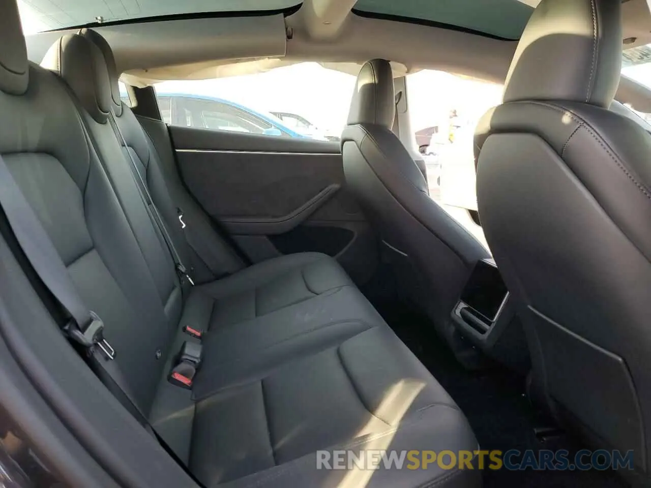 11 Фотография поврежденного автомобиля 5YJ3E1EB5RF753911 TESLA MODEL 3 2024