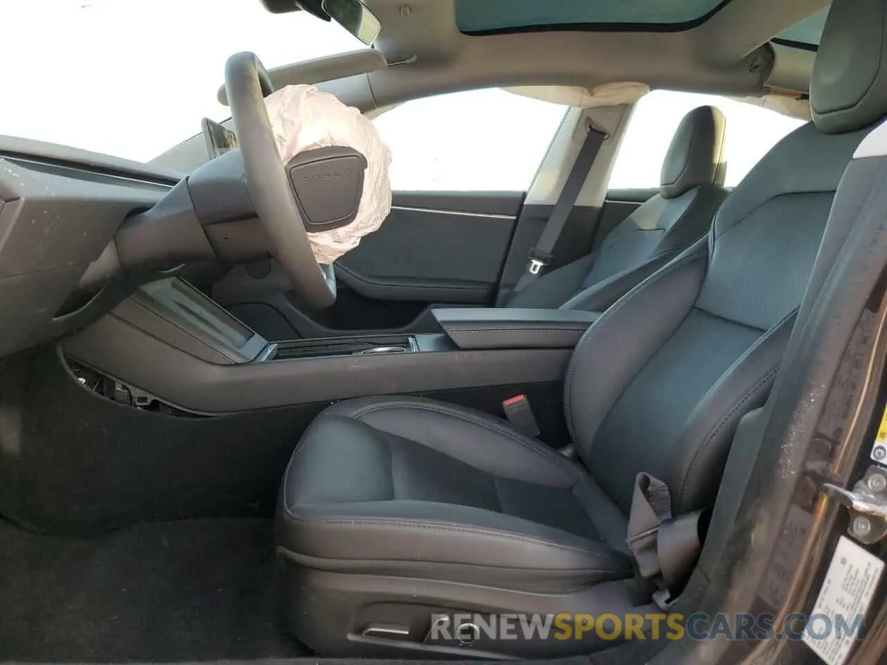 7 Фотография поврежденного автомобиля 5YJ3E1EB5RF753911 TESLA MODEL 3 2024