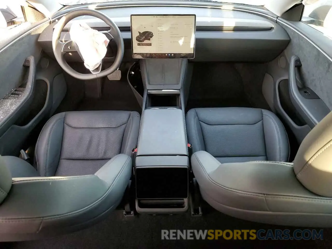 8 Фотография поврежденного автомобиля 5YJ3E1EB5RF753911 TESLA MODEL 3 2024