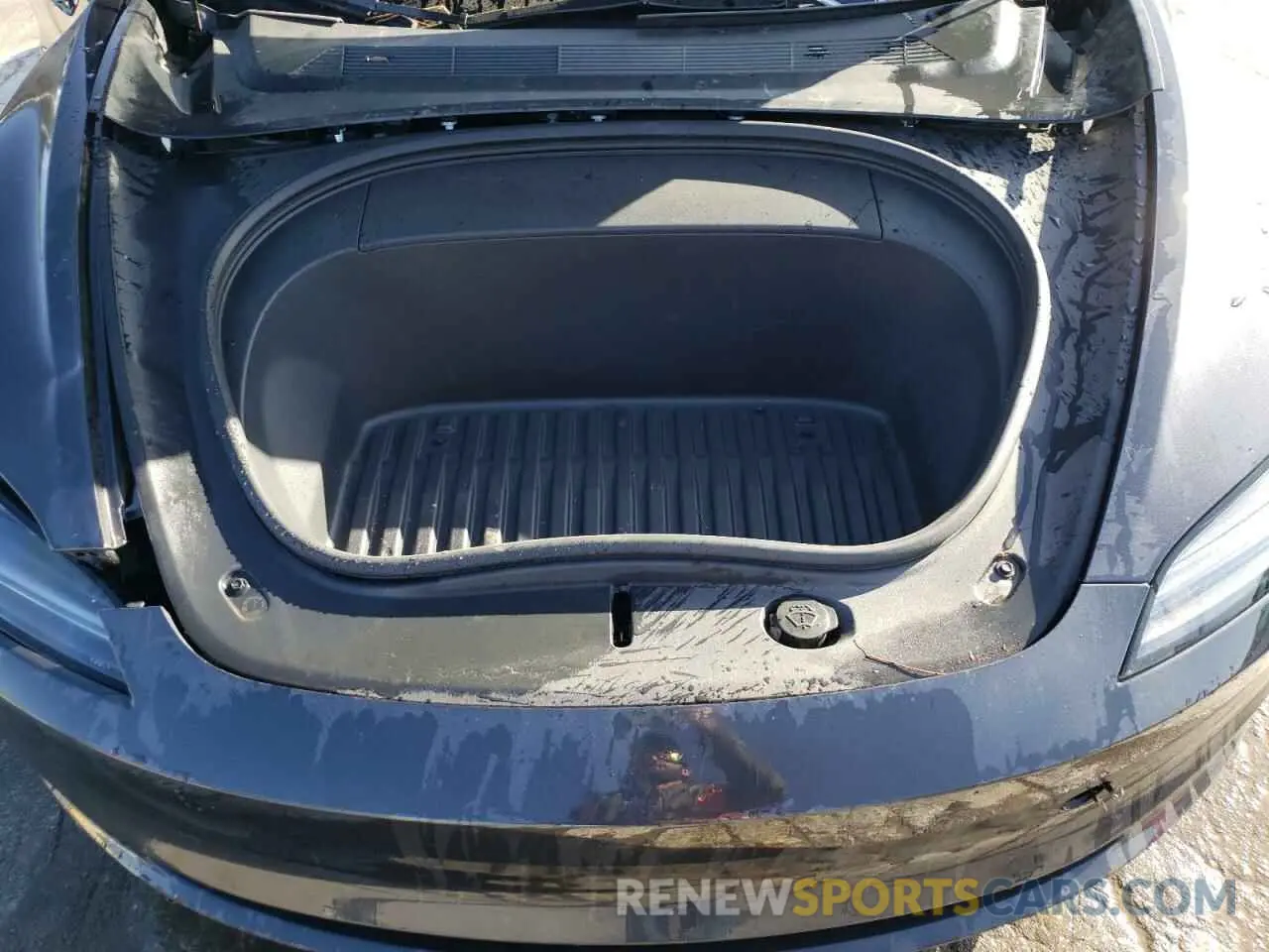 11 Photograph of a damaged car 5YJ3E1EB5RF788173 TESLA MODEL 3 2024