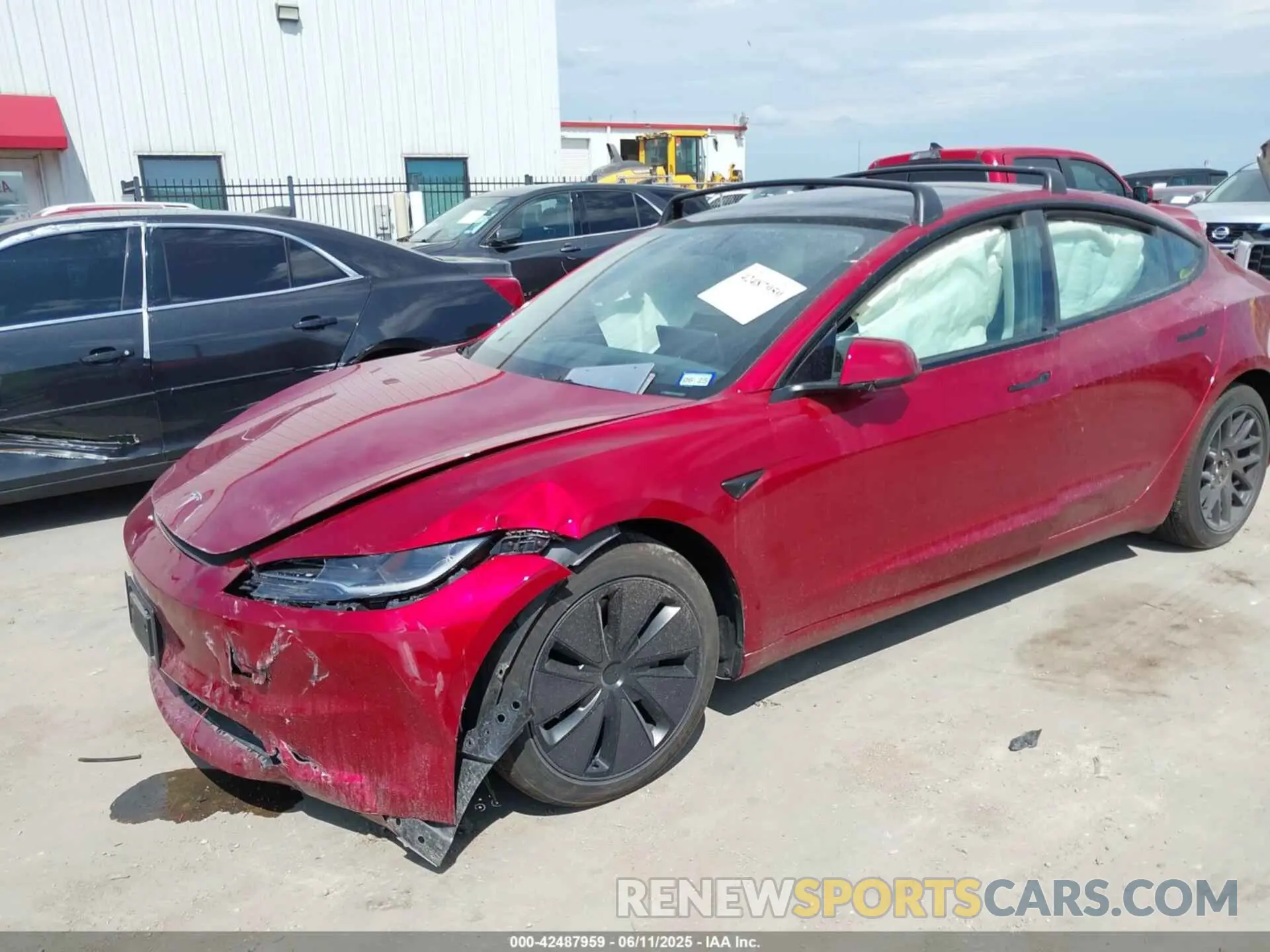 2 Фотография поврежденного автомобиля 5YJ3E1EB5RF798279 TESLA MODEL 3 2024