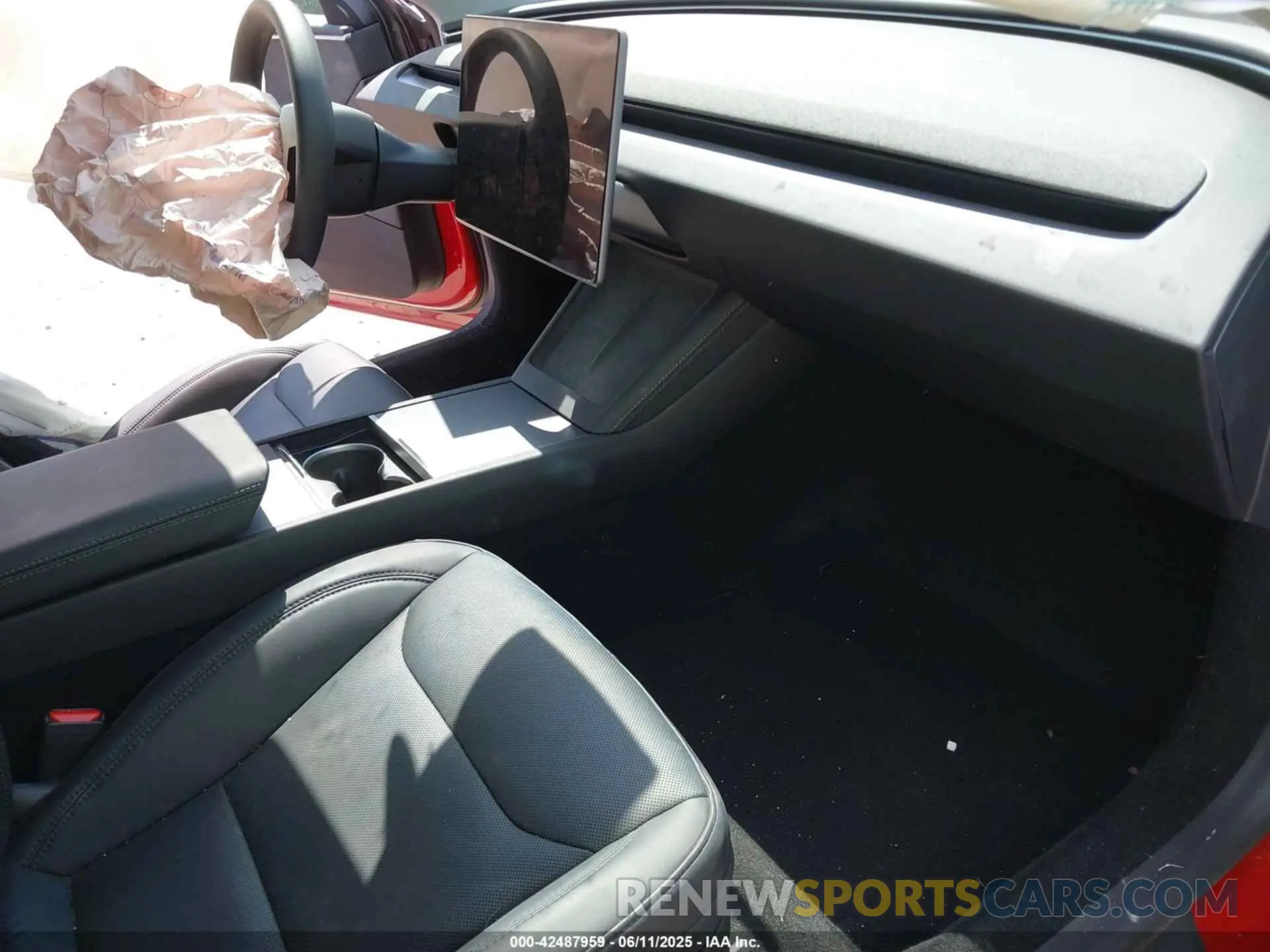 5 Фотография поврежденного автомобиля 5YJ3E1EB5RF798279 TESLA MODEL 3 2024