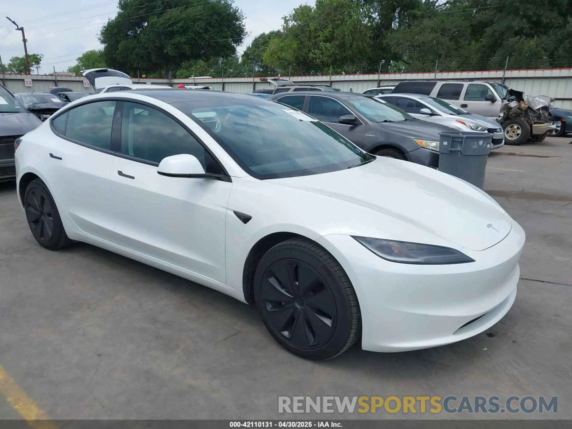 1 Photograph of a damaged car 5YJ3E1EB6RF795164 TESLA MODEL 3 2024
