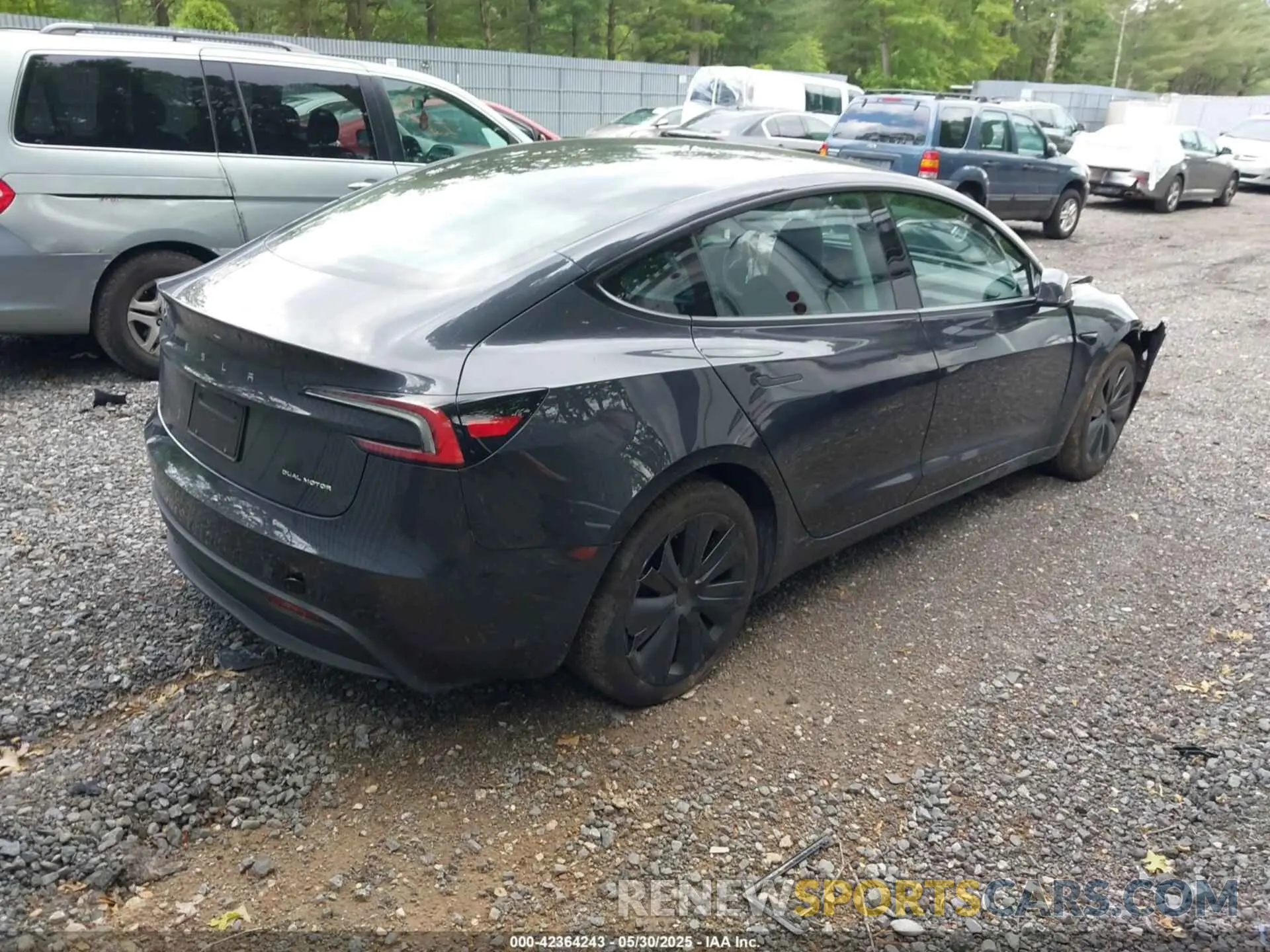 4 Photograph of a damaged car 5YJ3E1EB6RF830852 TESLA MODEL 3 2024