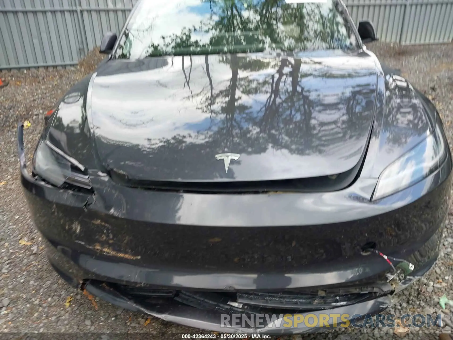 6 Photograph of a damaged car 5YJ3E1EB6RF830852 TESLA MODEL 3 2024