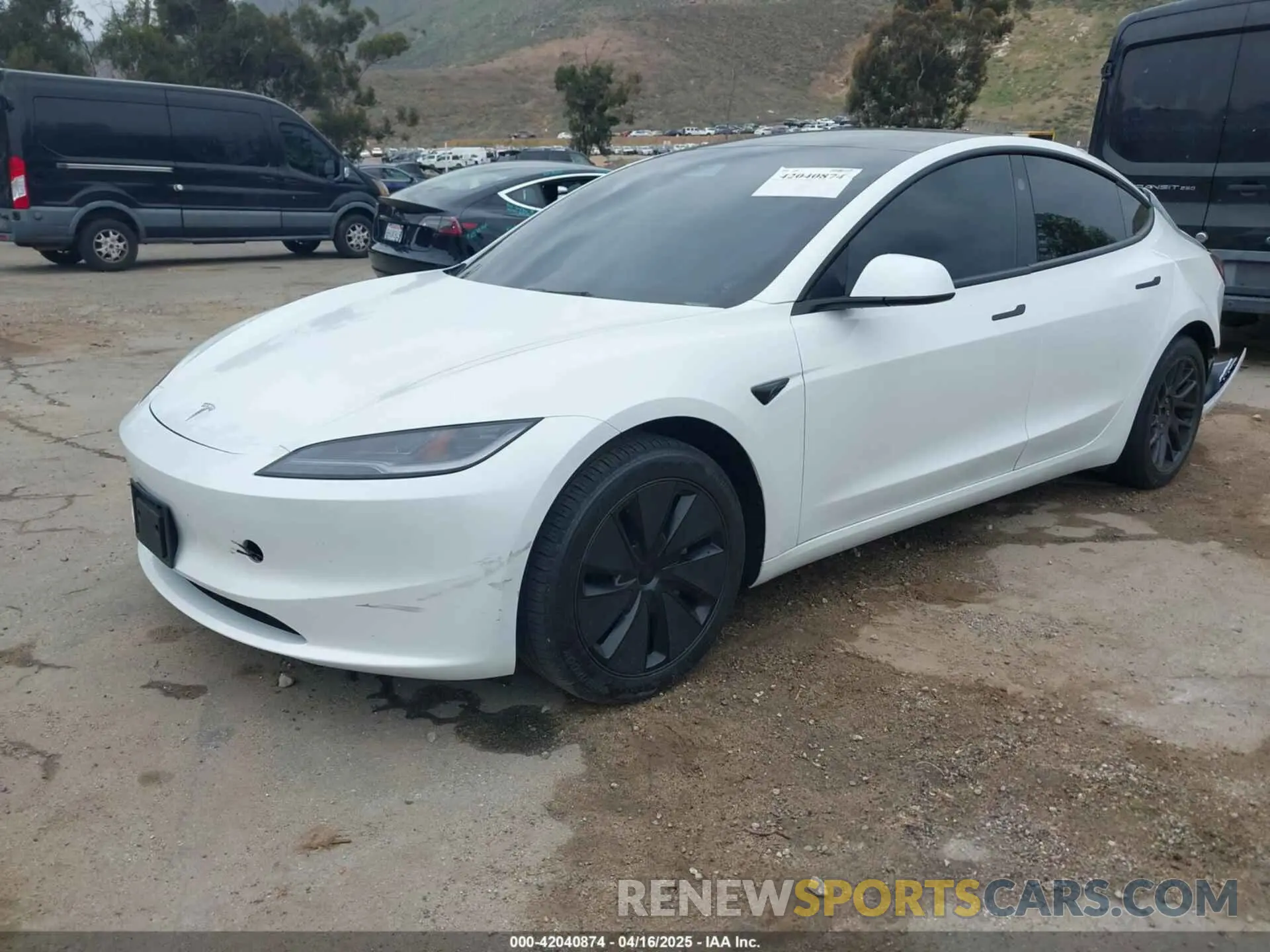2 Фотография поврежденного автомобиля 5YJ3E1EB6RF842807 TESLA MODEL 3 2024