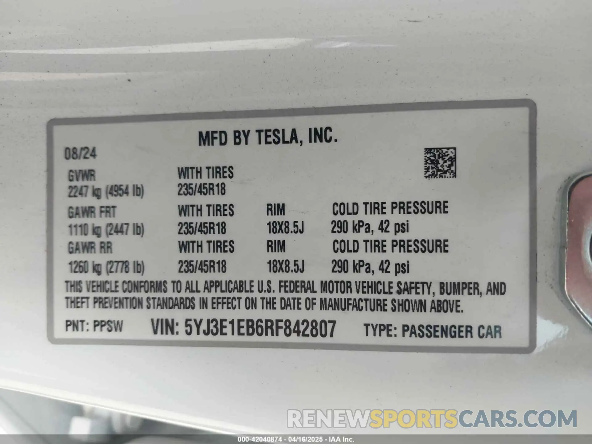 9 Фотография поврежденного автомобиля 5YJ3E1EB6RF842807 TESLA MODEL 3 2024