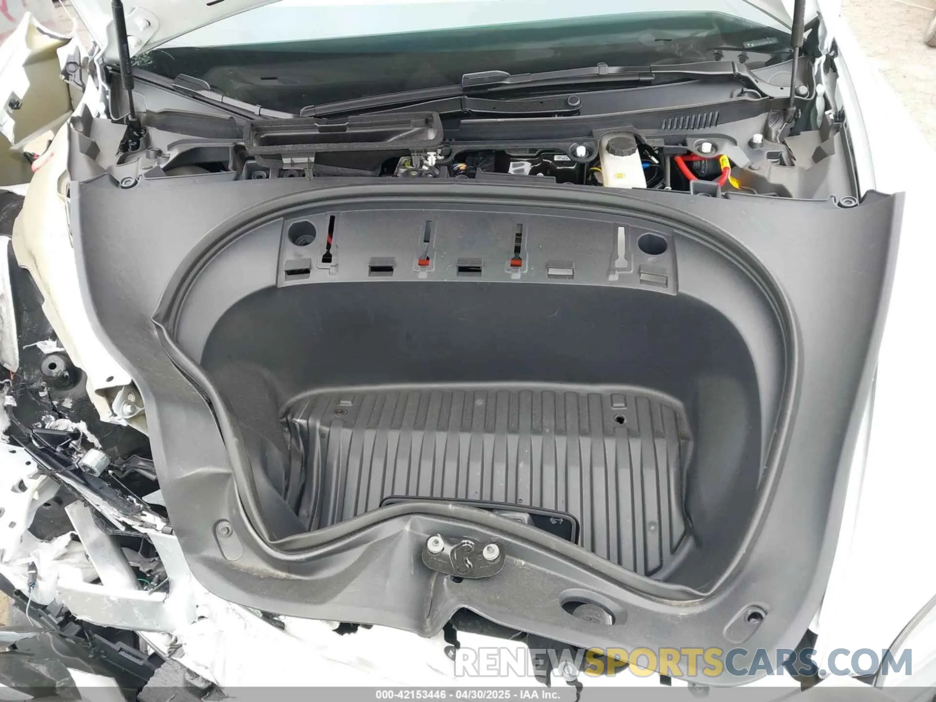 10 Фотография поврежденного автомобиля 5YJ3E1EB7RF754672 TESLA MODEL 3 2024