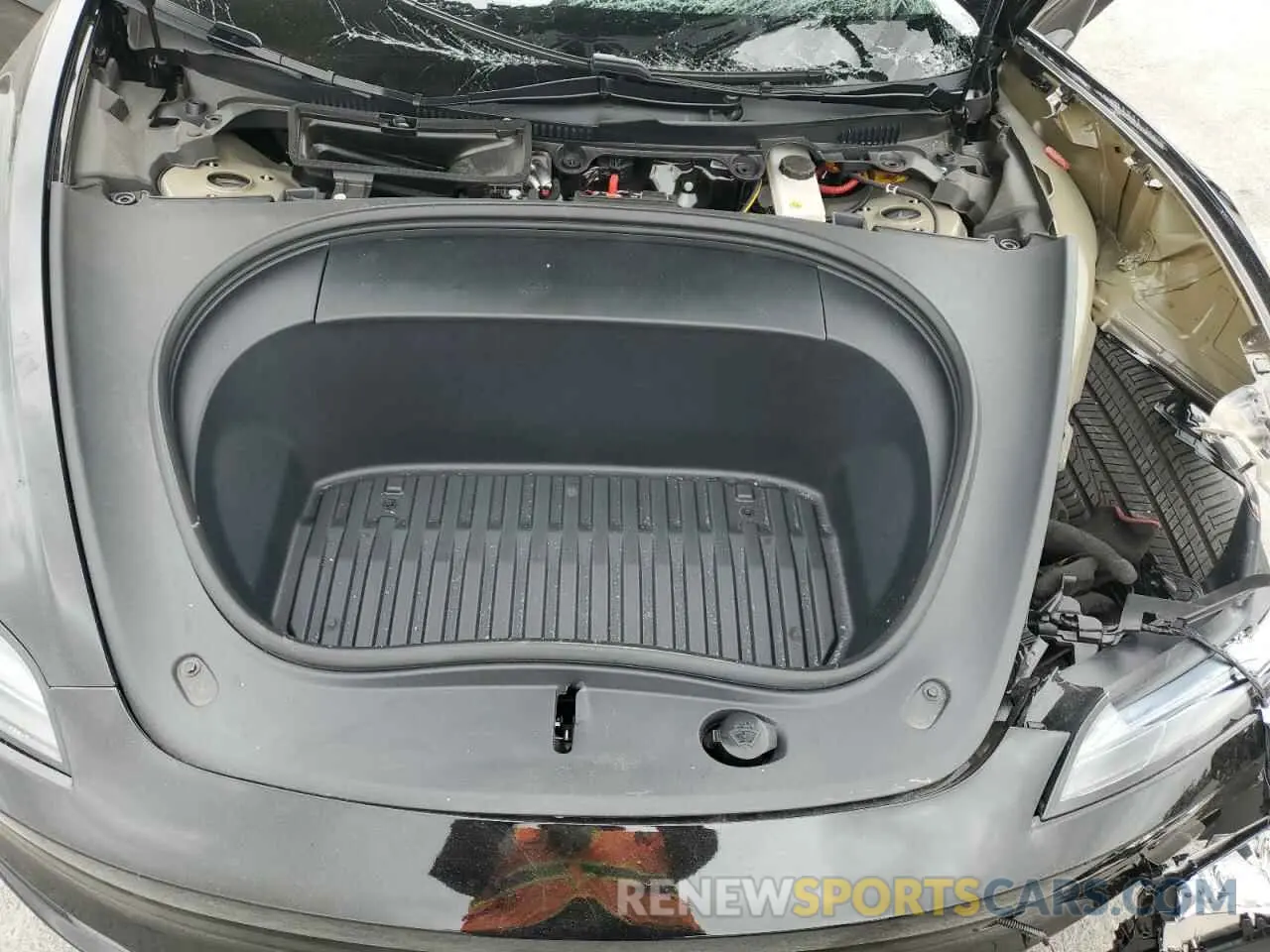 11 Фотография поврежденного автомобиля 5YJ3E1EB7RF787851 TESLA MODEL 3 2024