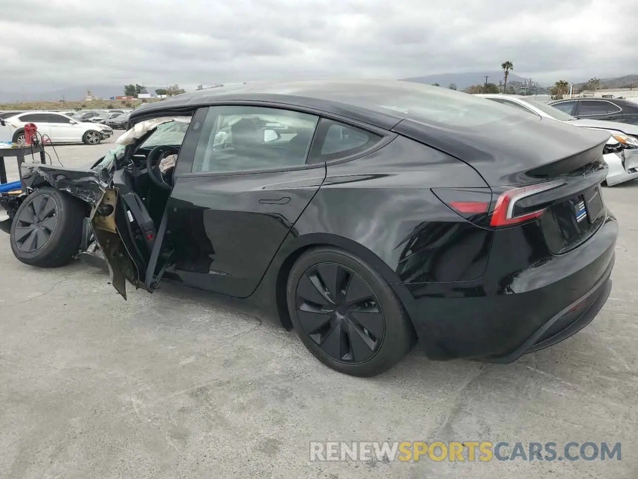 2 Фотография поврежденного автомобиля 5YJ3E1EB7RF787851 TESLA MODEL 3 2024