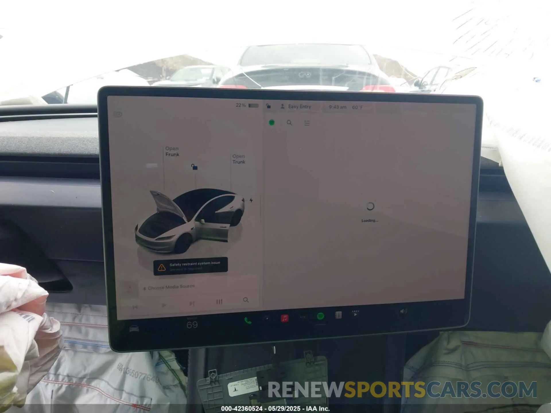 17 Photograph of a damaged car 5YJ3E1EB7RF821805 TESLA MODEL 3 2024