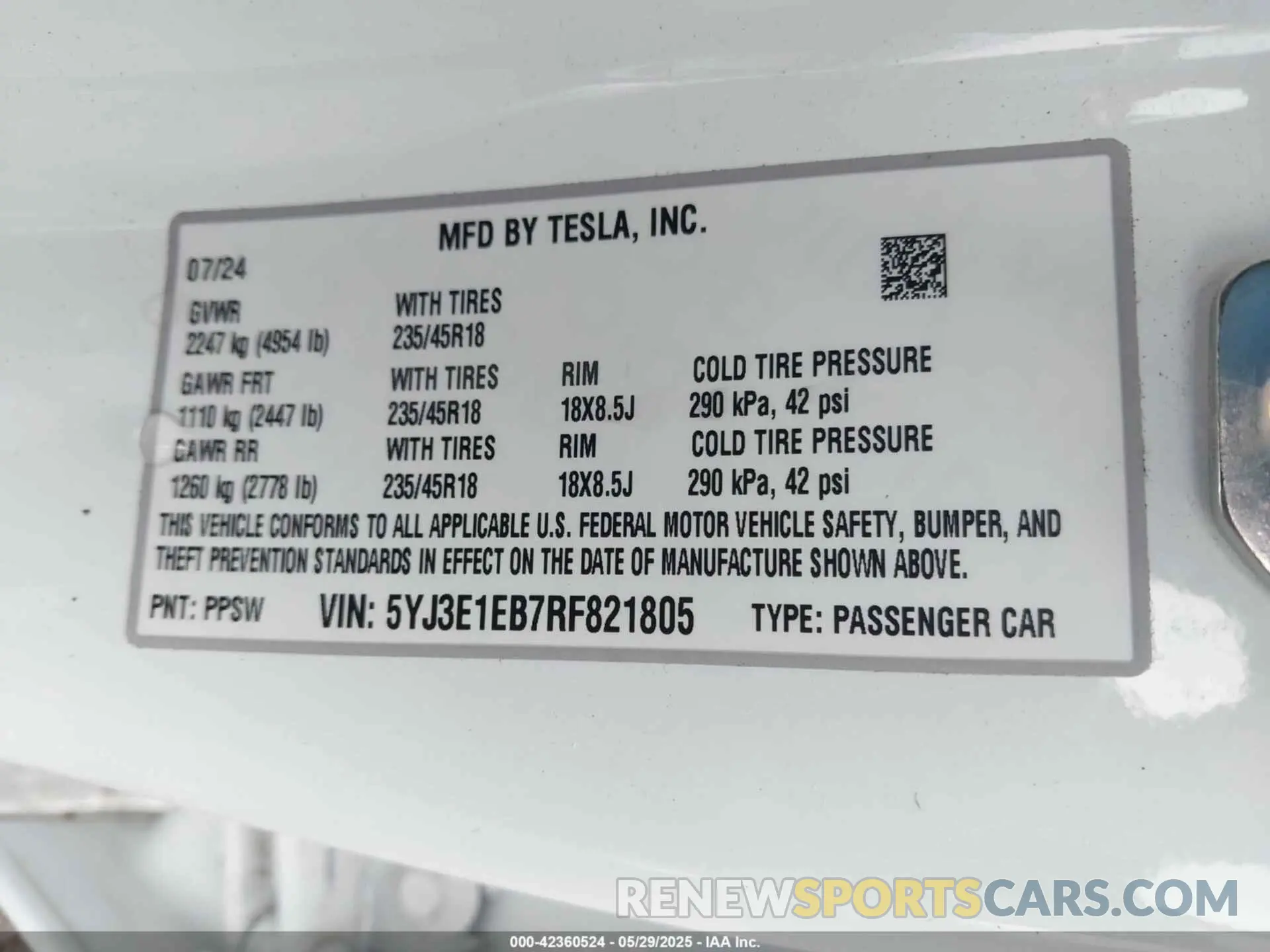 9 Photograph of a damaged car 5YJ3E1EB7RF821805 TESLA MODEL 3 2024