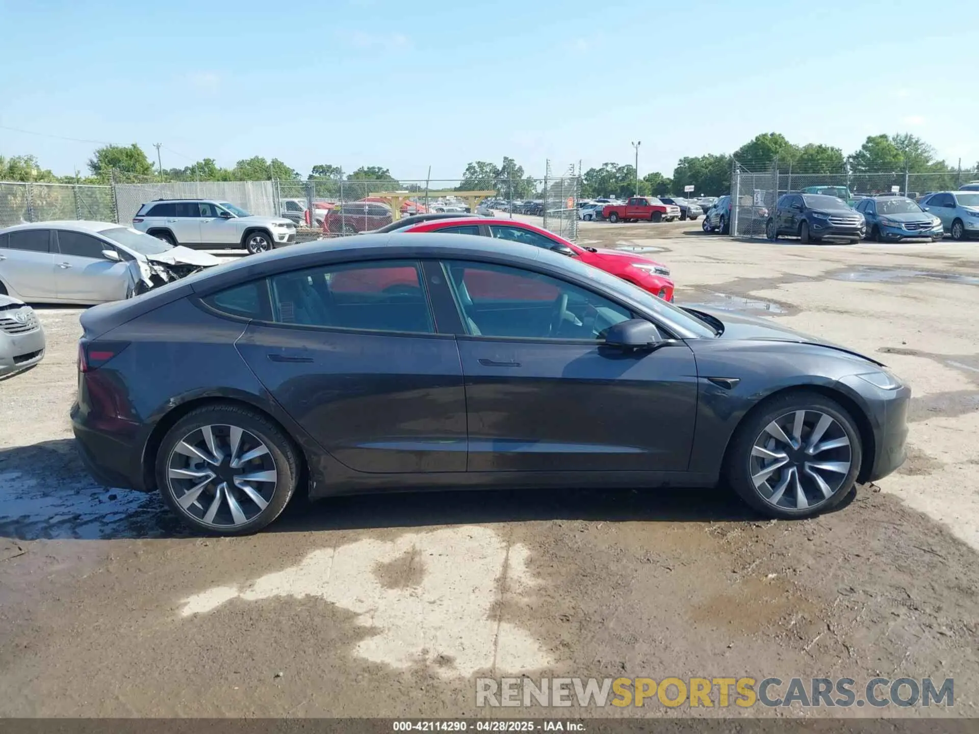 13 Photograph of a damaged car 5YJ3E1EB8RF819237 TESLA MODEL 3 2024