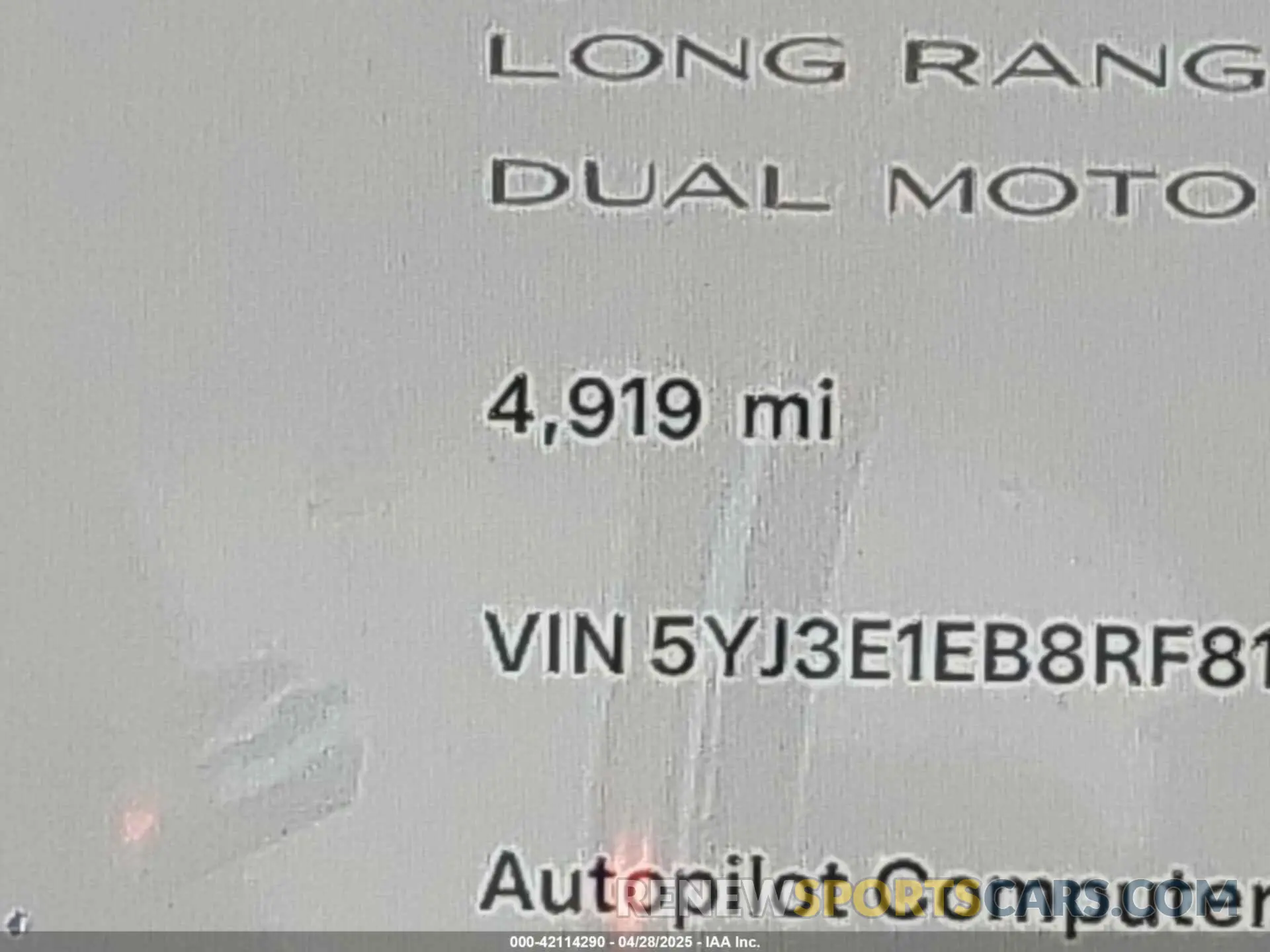 15 Photograph of a damaged car 5YJ3E1EB8RF819237 TESLA MODEL 3 2024