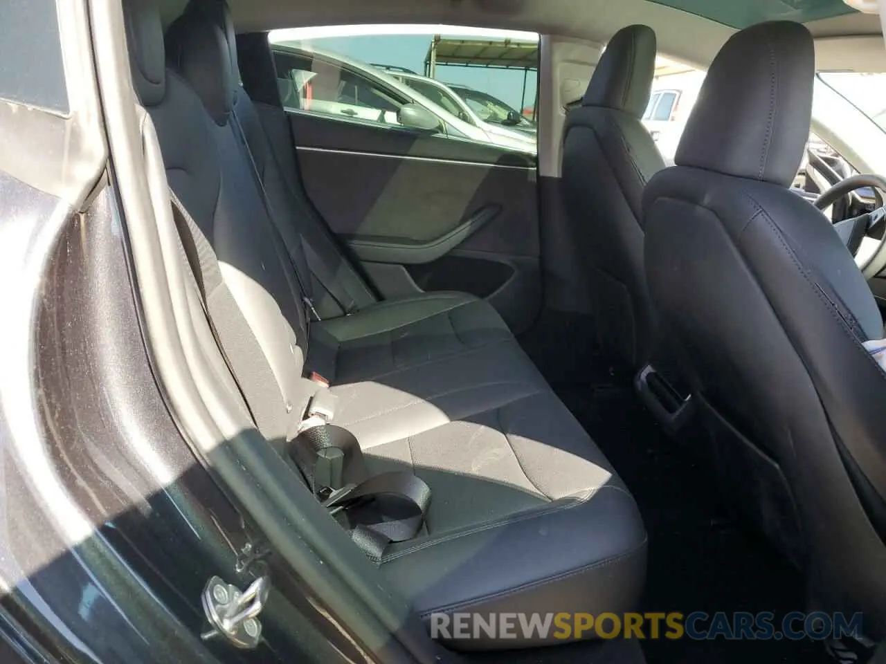 10 Photograph of a damaged car 5YJ3E1EB9RF812068 TESLA MODEL 3 2024