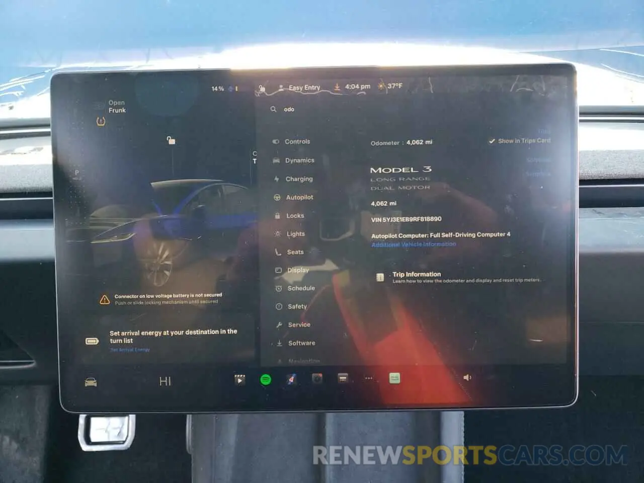 9 Photograph of a damaged car 5YJ3E1EB9RF818890 TESLA MODEL 3 2024