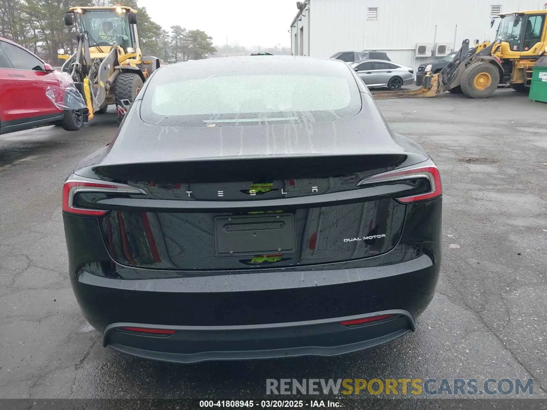 15 Photograph of a damaged car 5YJ3E1EBXRF768758 TESLA MODEL 3 2024