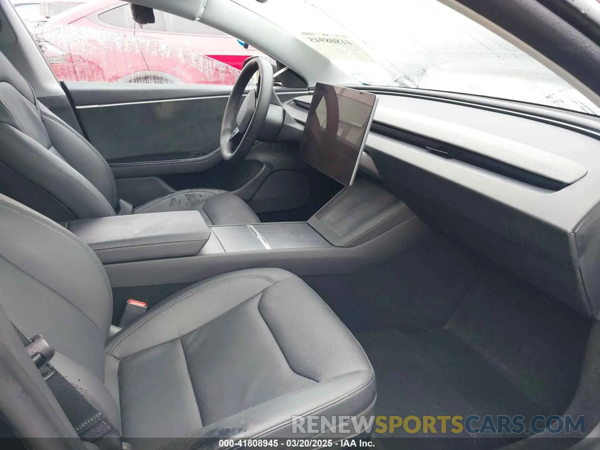 5 Photograph of a damaged car 5YJ3E1EBXRF768758 TESLA MODEL 3 2024