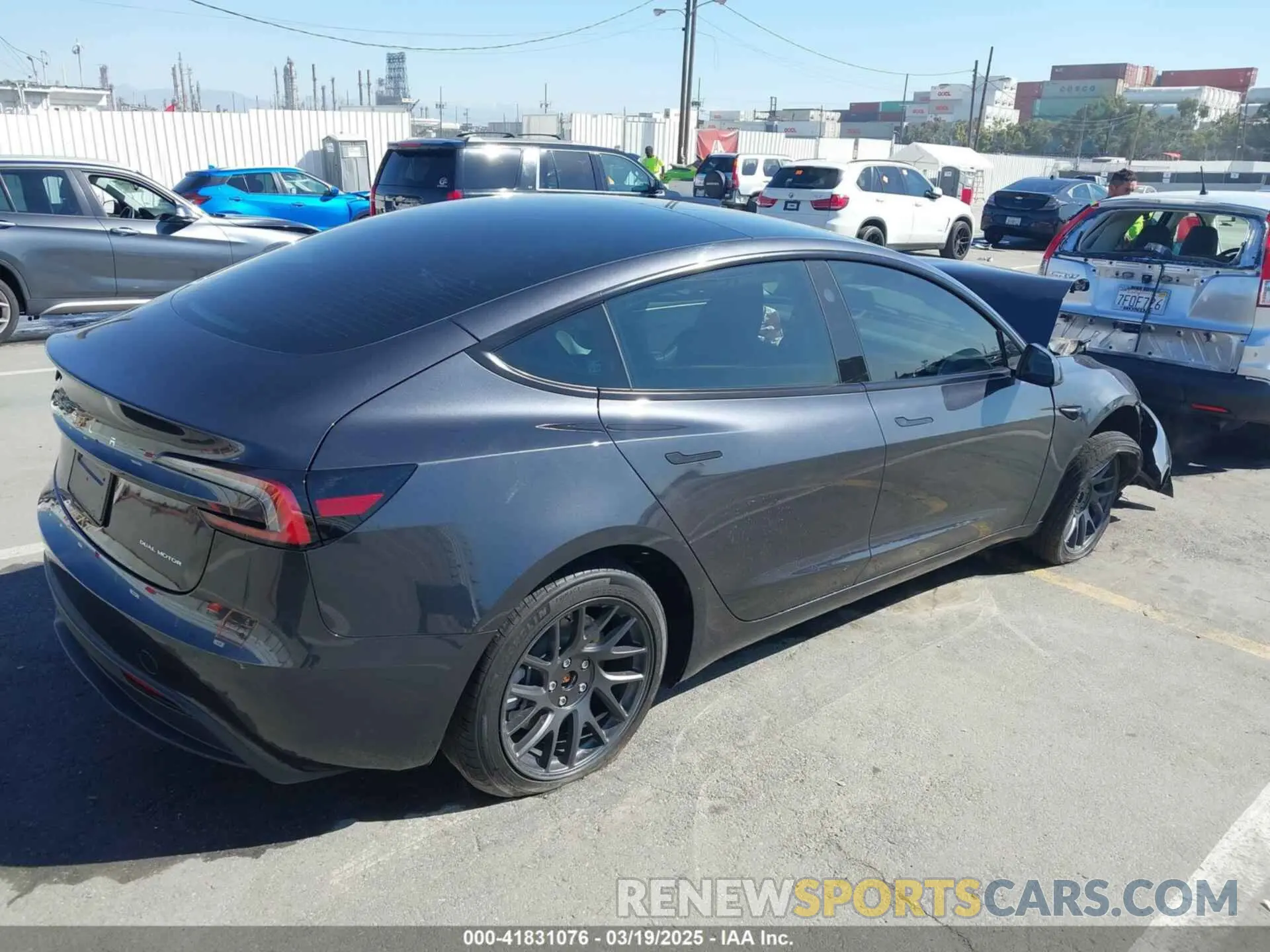 4 Photograph of a damaged car 5YJ3E1EBXRF816954 TESLA MODEL 3 2024