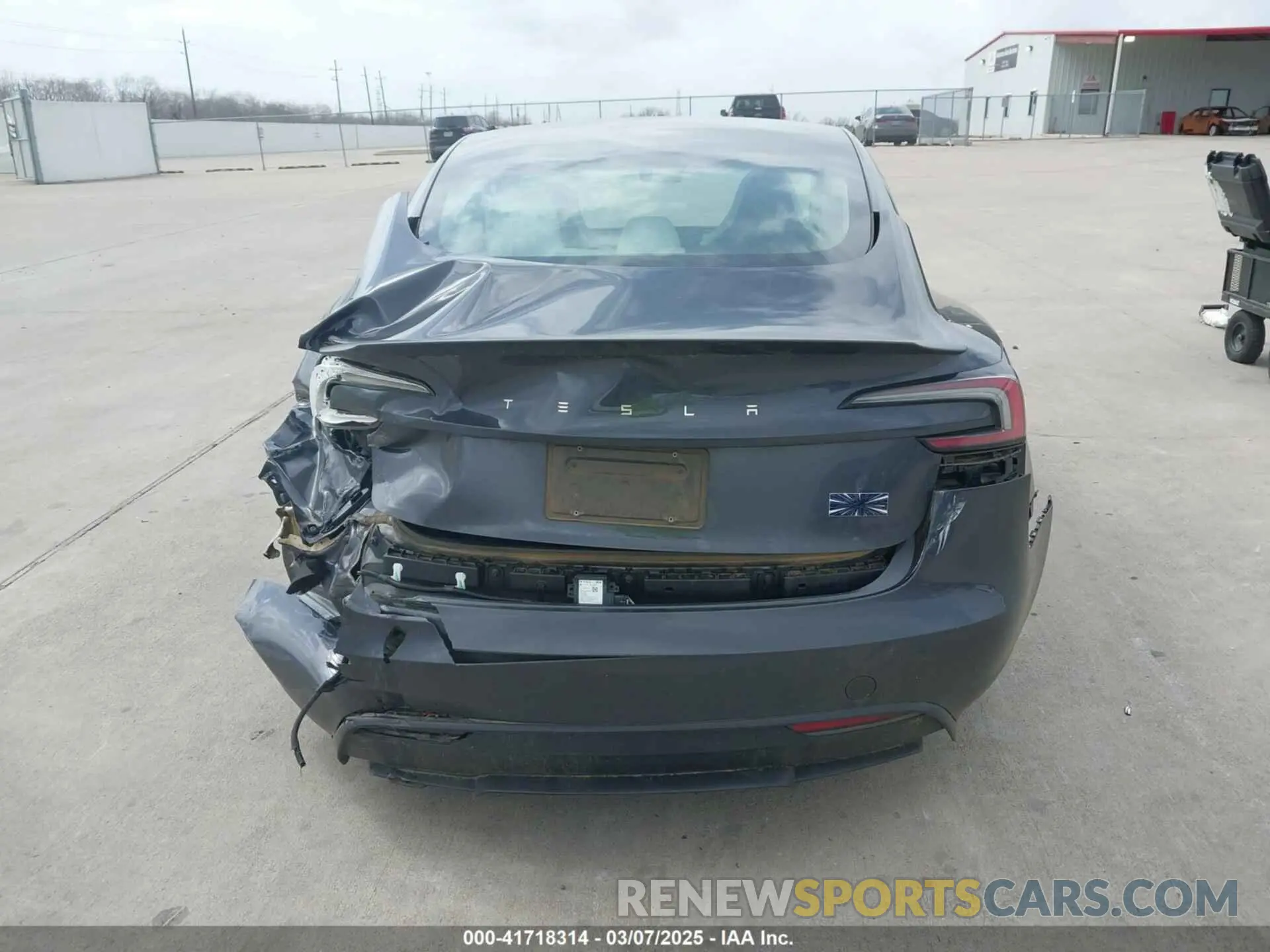 16 Photograph of a damaged car 5YJ3E1ET0RF842987 TESLA MODEL 3 2024