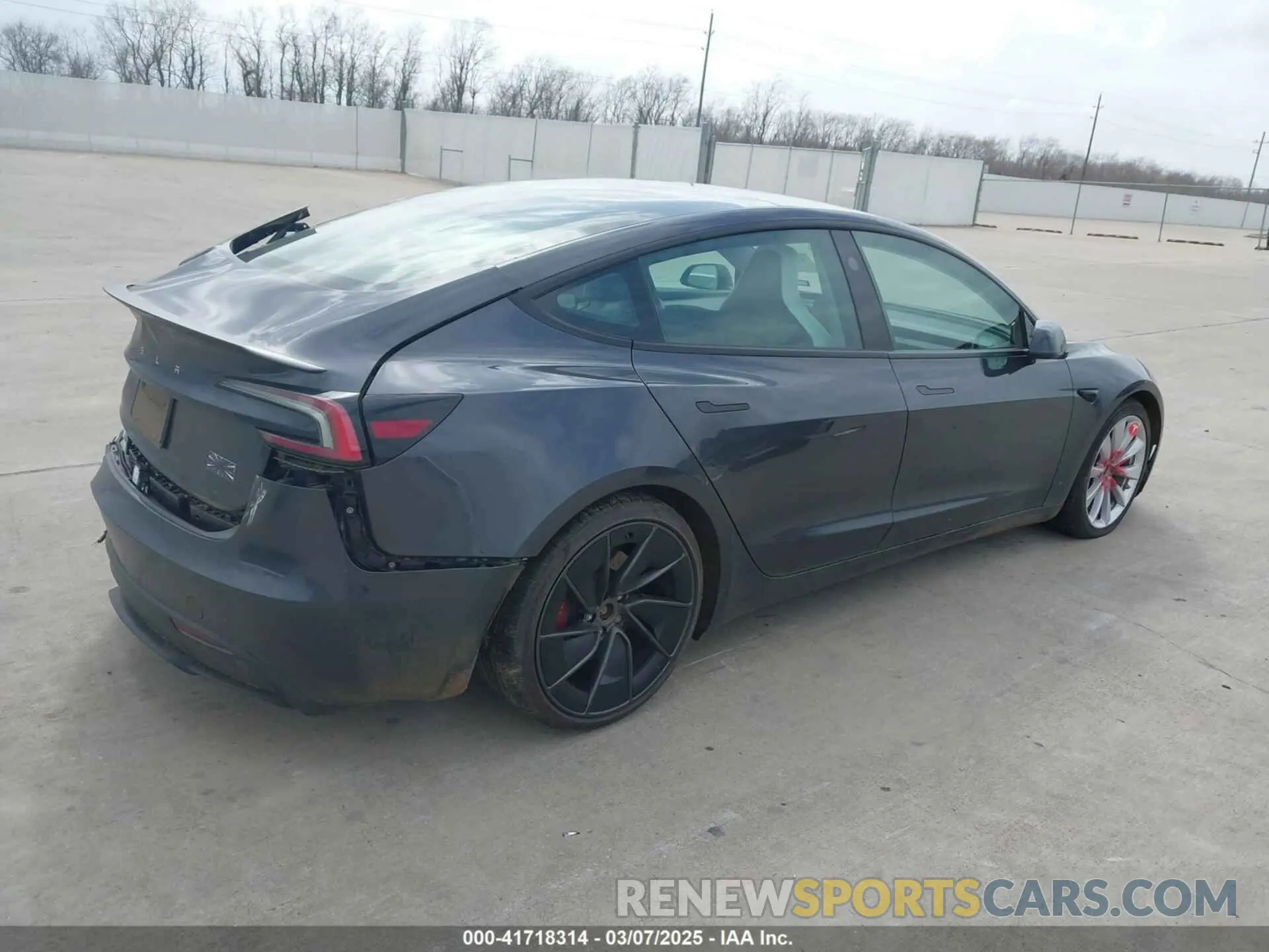 4 Photograph of a damaged car 5YJ3E1ET0RF842987 TESLA MODEL 3 2024