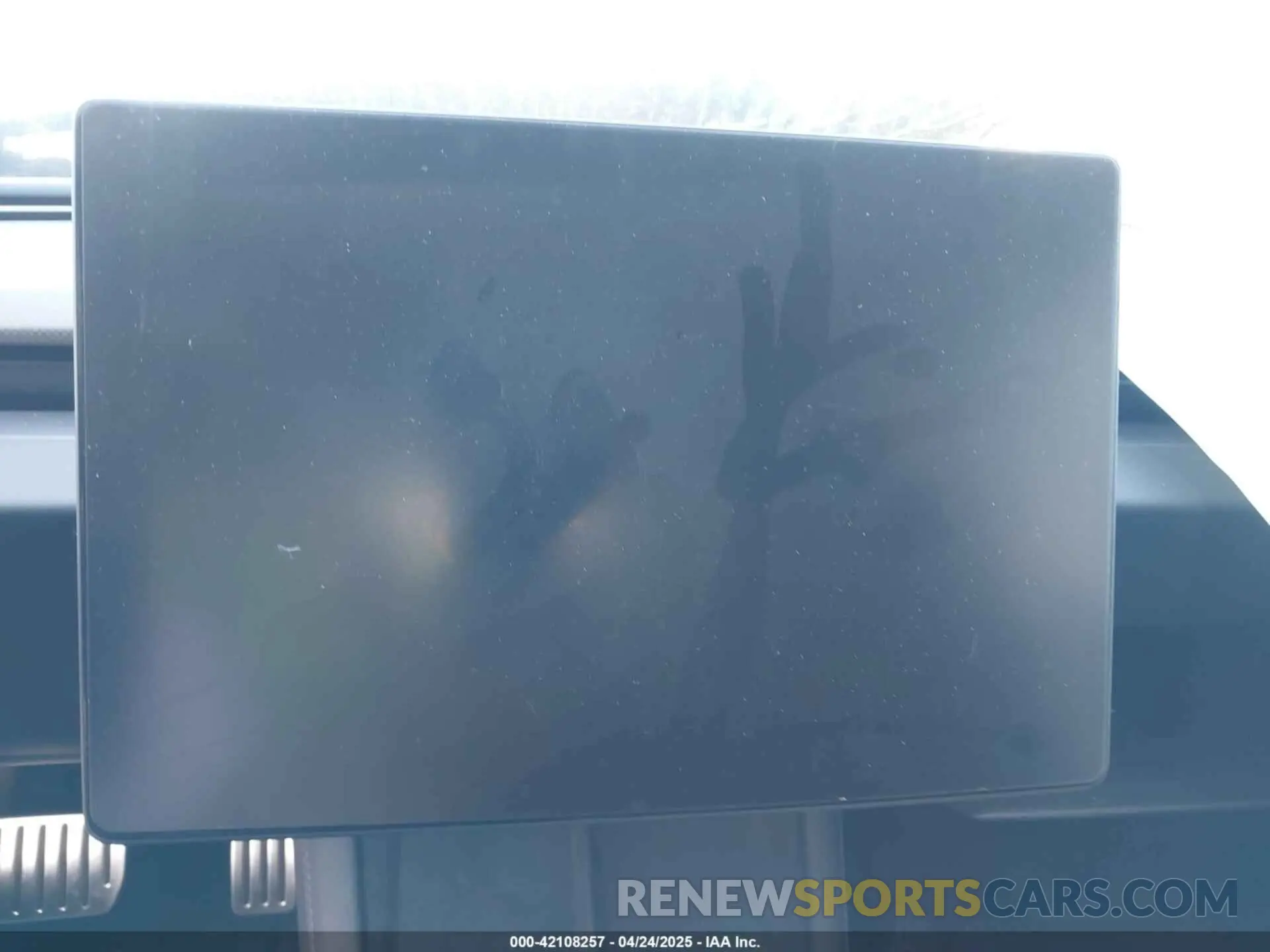 7 Photograph of a damaged car 5YJ3E1ET0RF880929 TESLA MODEL 3 2024