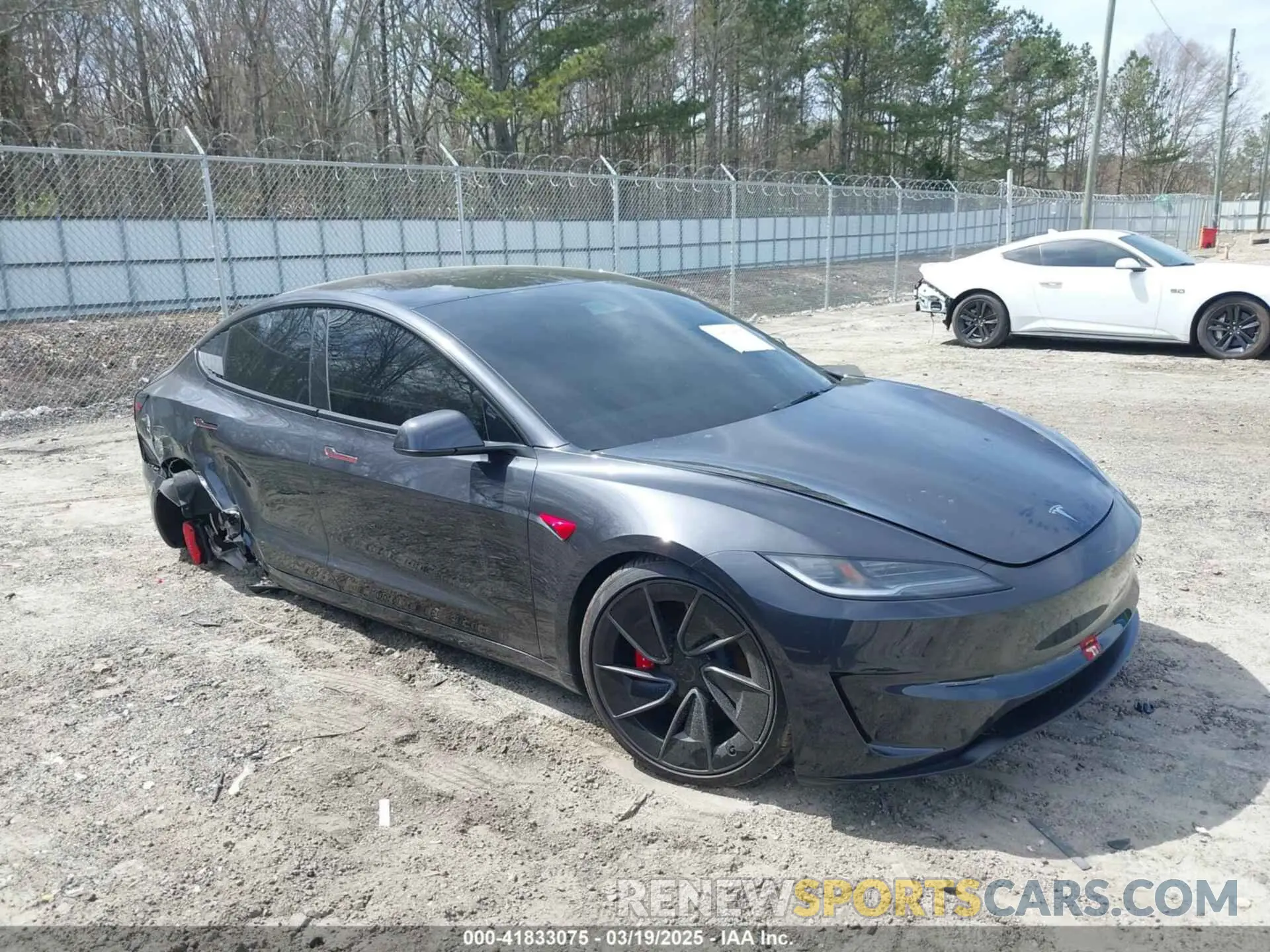 1 Фотография поврежденного автомобиля 5YJ3E1ET1RF830749 TESLA MODEL 3 2024
