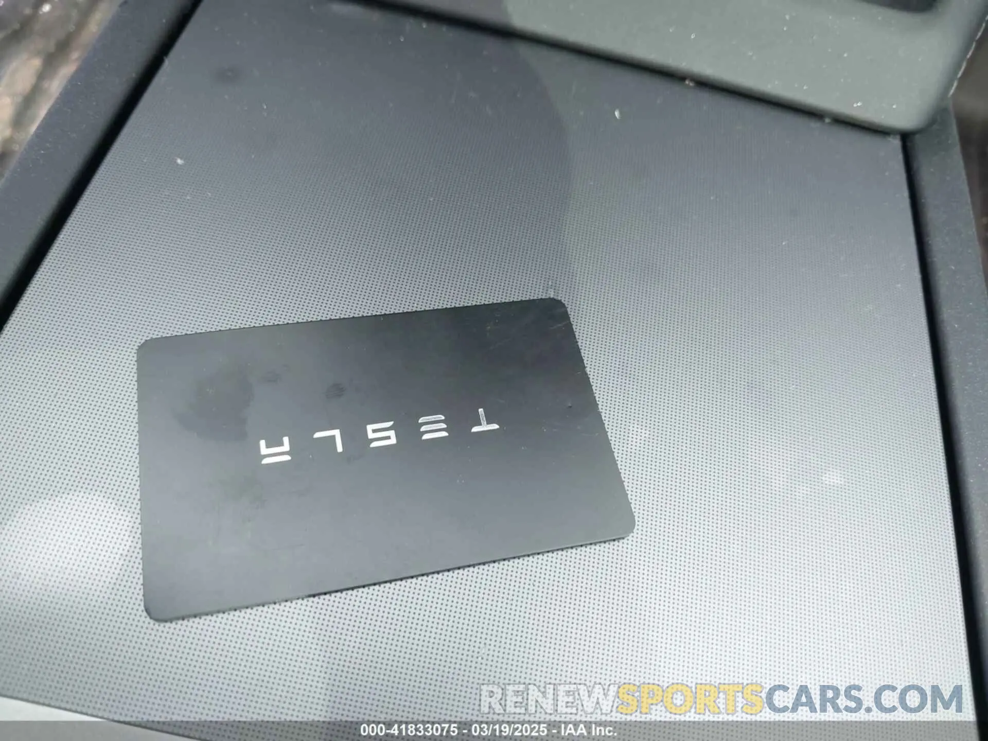11 Фотография поврежденного автомобиля 5YJ3E1ET1RF830749 TESLA MODEL 3 2024