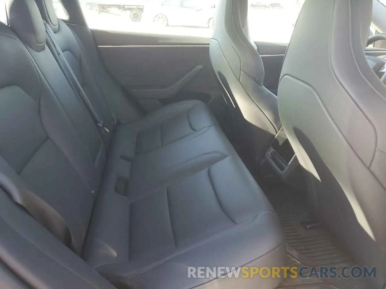 10 Фотография поврежденного автомобиля 5YJ3E1ET1RF834915 TESLA MODEL 3 2024