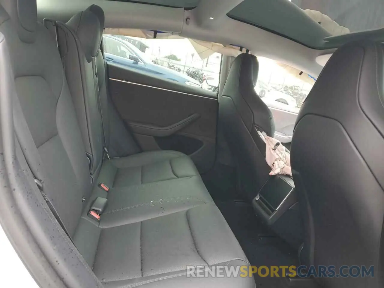 10 Фотография поврежденного автомобиля 5YJ3E1ET2RF790004 TESLA MODEL 3 2024