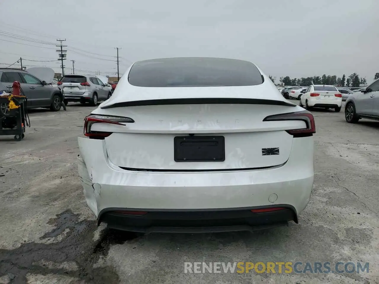 6 Фотография поврежденного автомобиля 5YJ3E1ET2RF790004 TESLA MODEL 3 2024