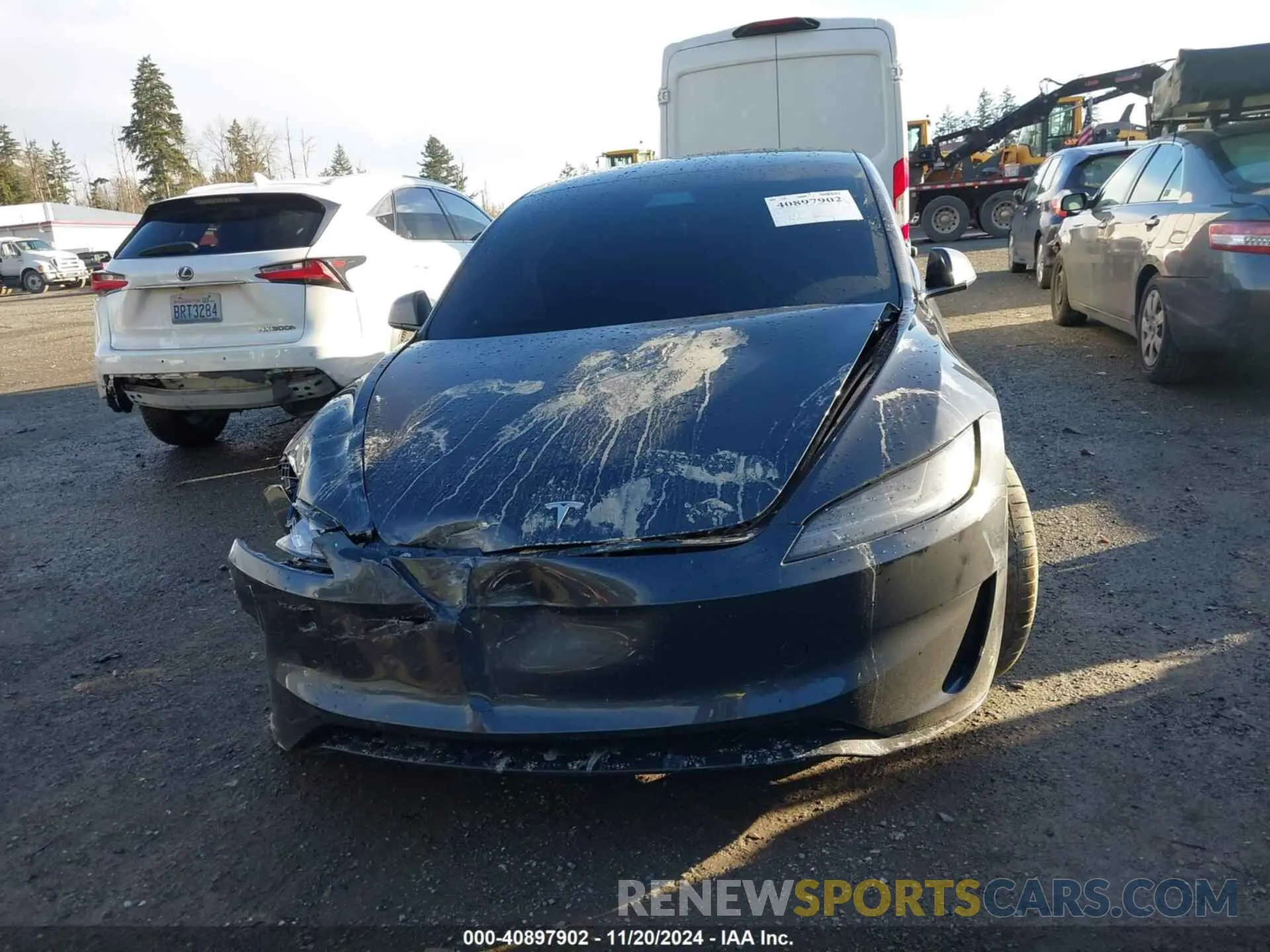 11 Фотография поврежденного автомобиля 5YJ3E1ET2RF796238 TESLA MODEL 3 2024