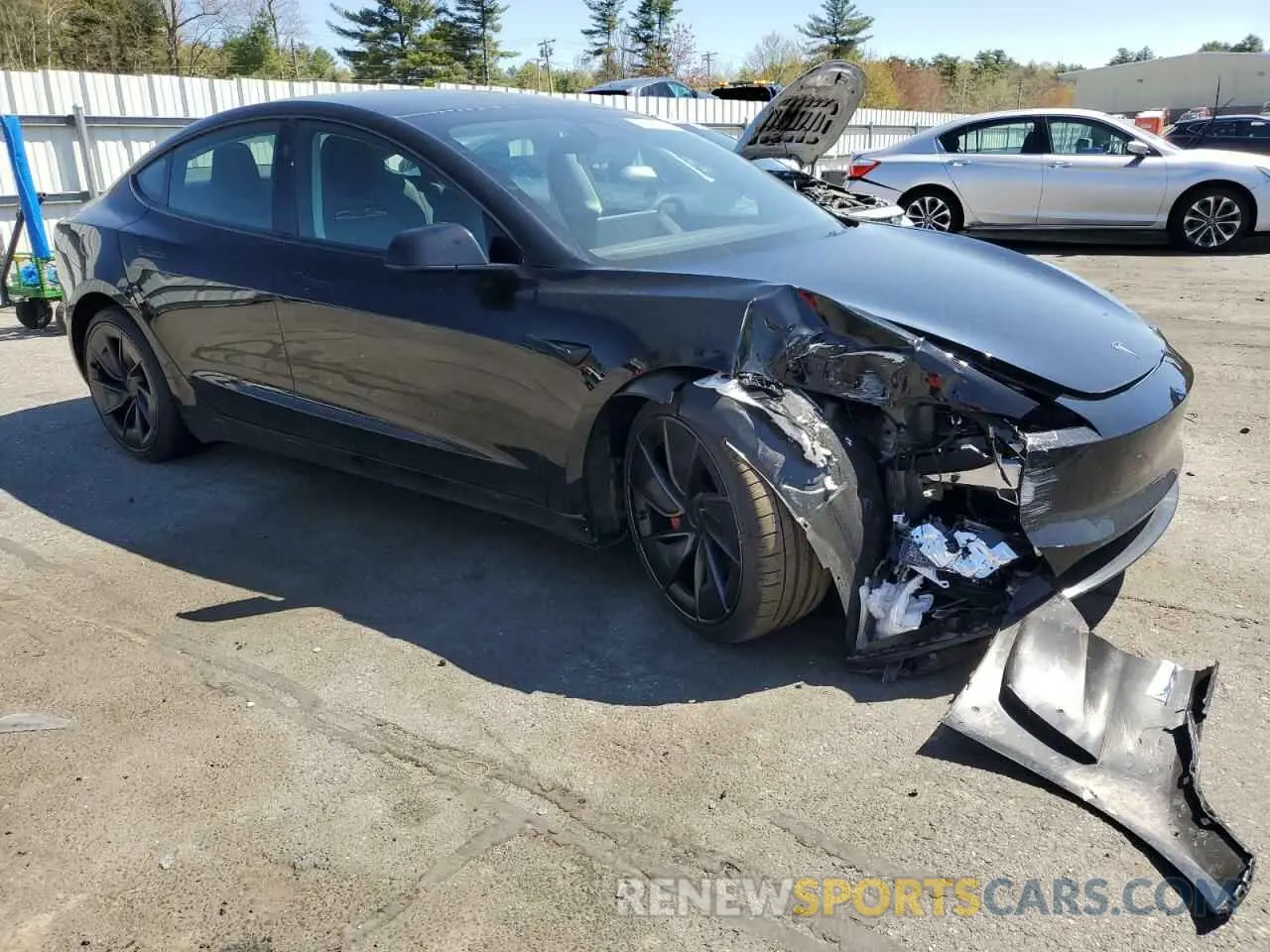 4 Photograph of a damaged car 5YJ3E1ET2RF891298 TESLA MODEL 3 2024