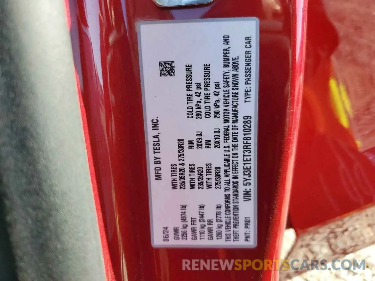 12 Photograph of a damaged car 5YJ3E1ET3RF810289 TESLA MODEL 3 2024