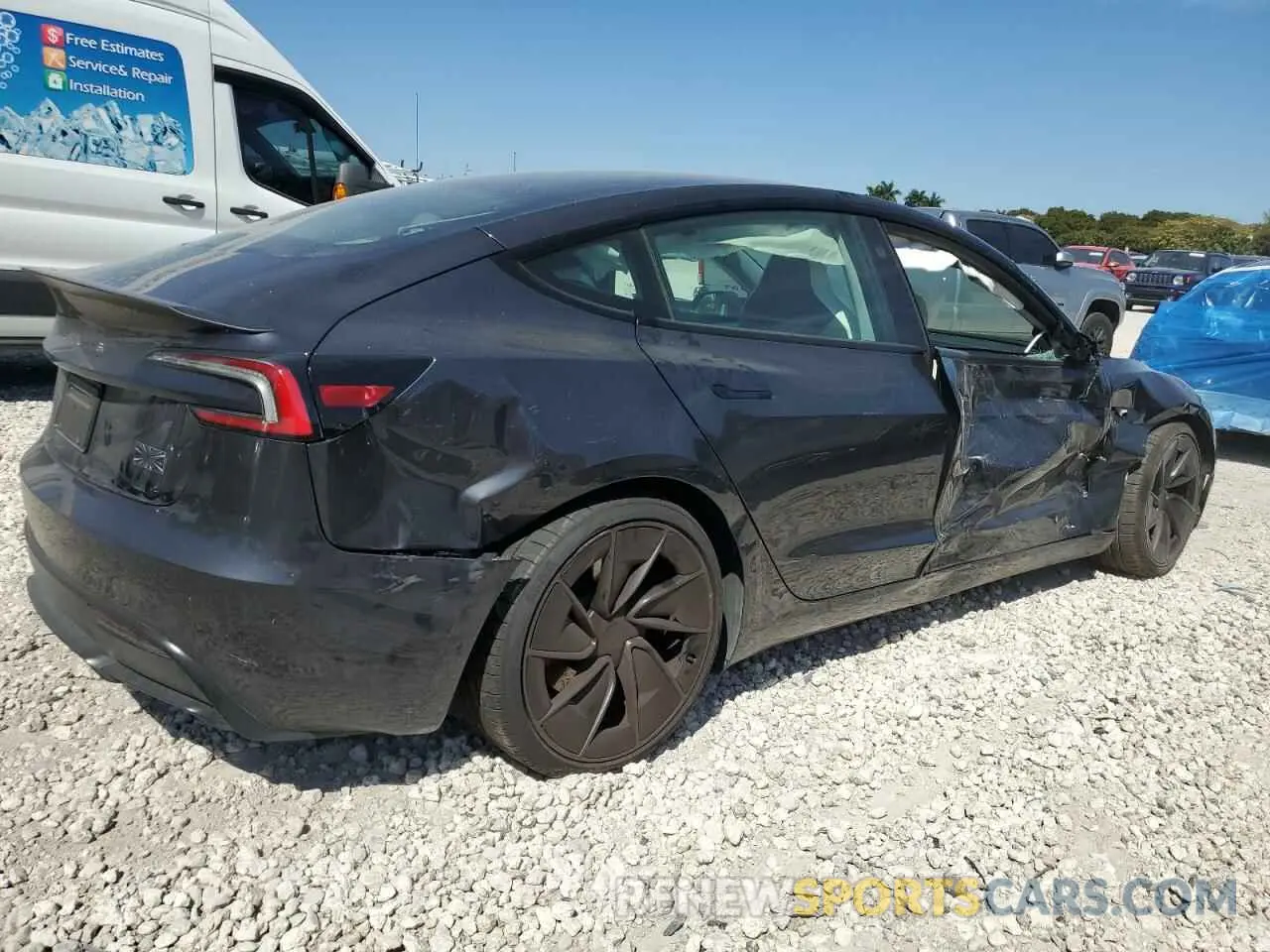3 Фотография поврежденного автомобиля 5YJ3E1ET3RF836570 TESLA MODEL 3 2024