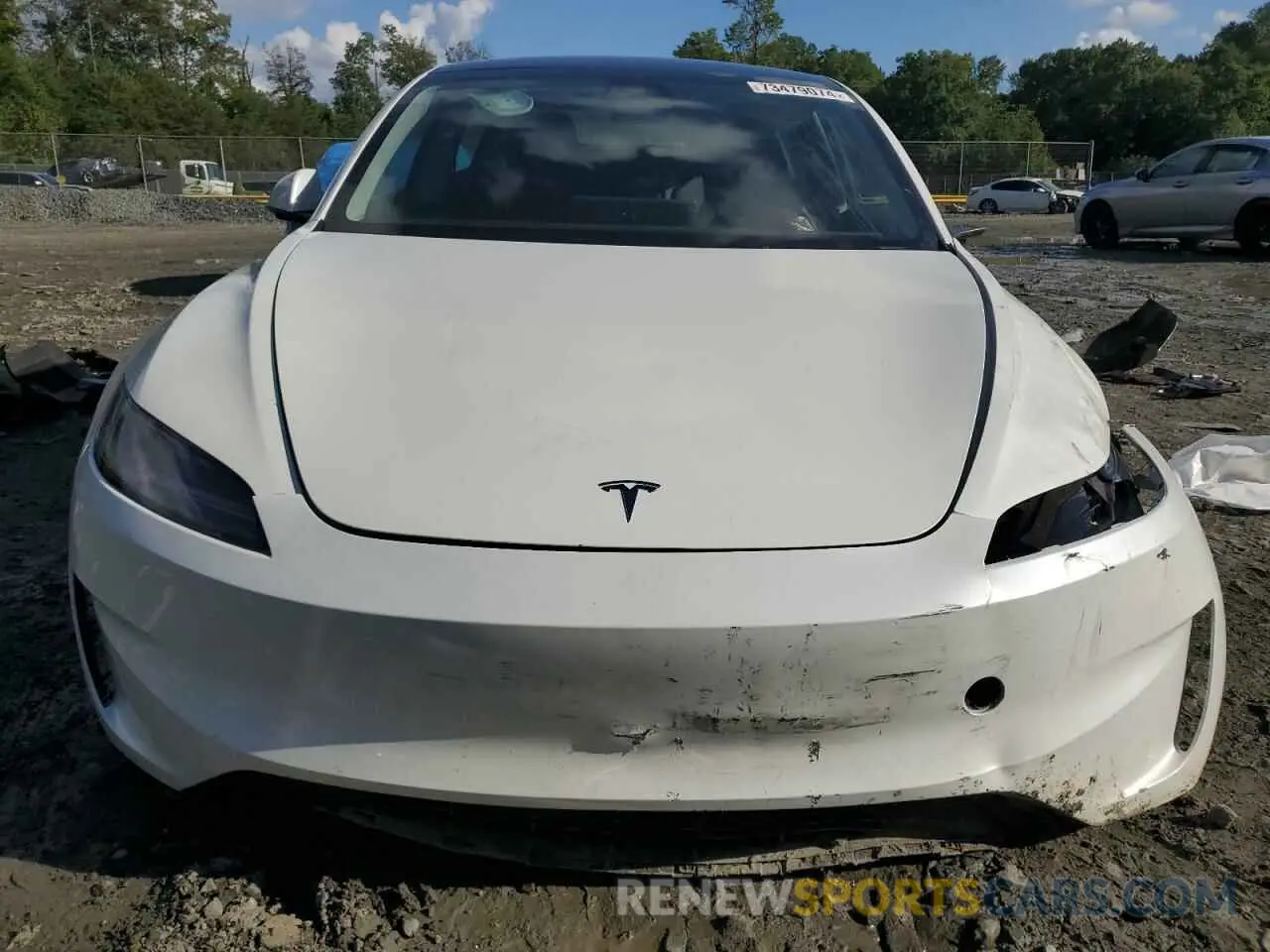 5 Photograph of a damaged car 5YJ3E1ET4RF827439 TESLA MODEL 3 2024