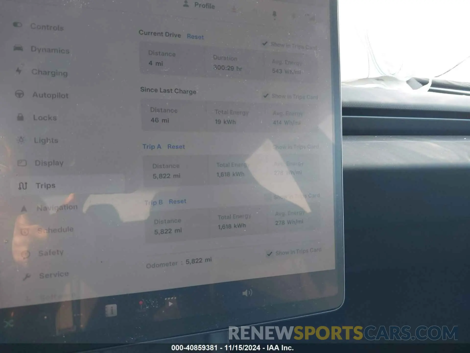 7 Photograph of a damaged car 5YJ3E1ET5RF828356 TESLA MODEL 3 2024