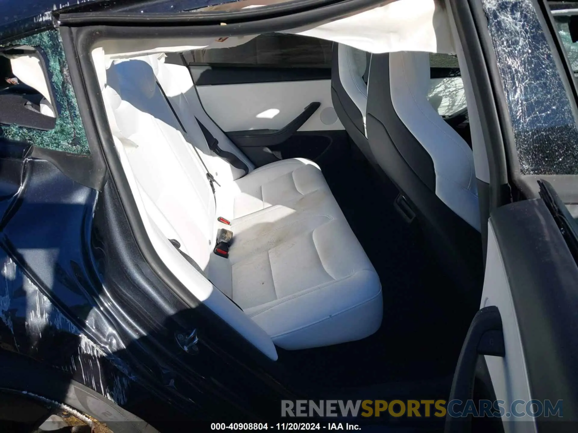 8 Фотография поврежденного автомобиля 5YJ3E1ET6RF848843 TESLA MODEL 3 2024