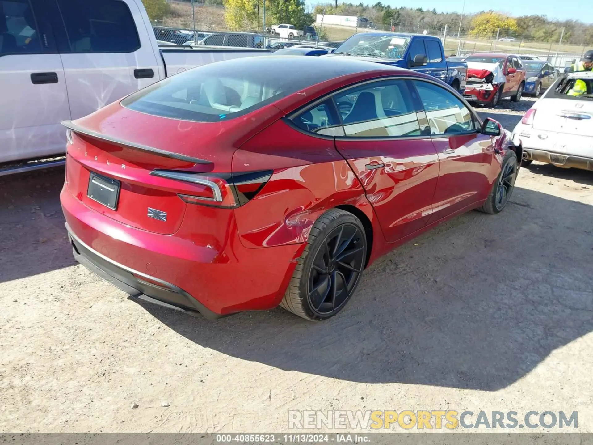 4 Фотография поврежденного автомобиля 5YJ3E1ET8RF865837 TESLA MODEL 3 2024