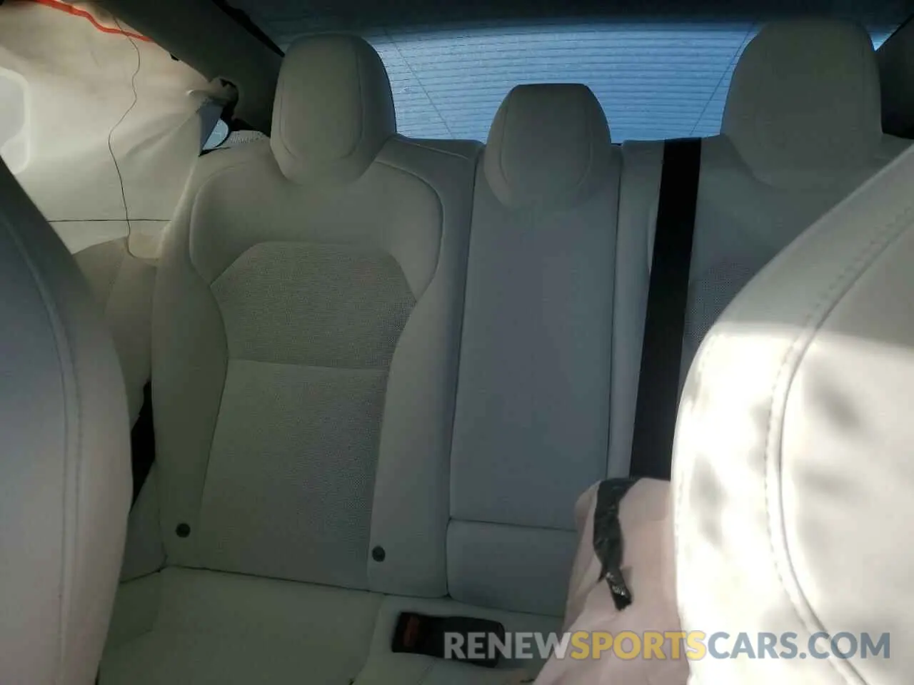10 Photograph of a damaged car 5YJ3E1ET8RF868866 TESLA MODEL 3 2024