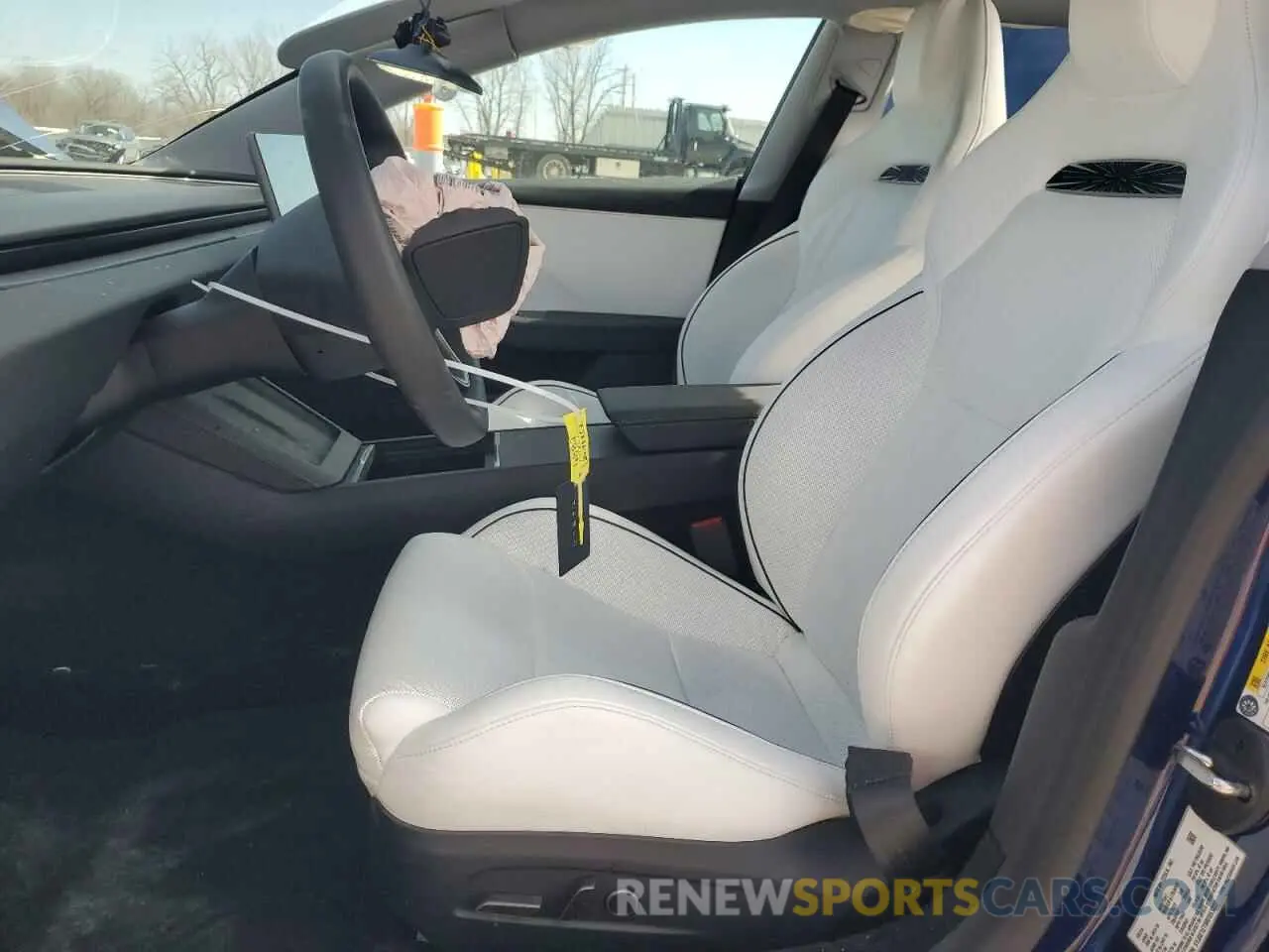 7 Фотография поврежденного автомобиля 5YJ3E1ET9RF853227 TESLA MODEL 3 2024